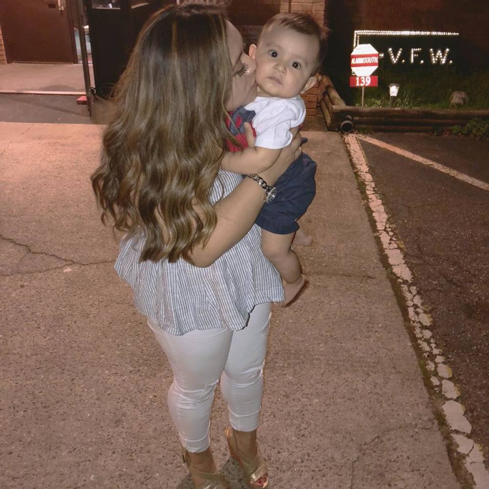 Meet your Posher, Claudia